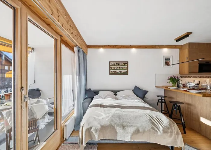 Flat In Sur Ollon, Amethyste, For 4, With Two Double Beds, Balcony And 75m To Ski-train *